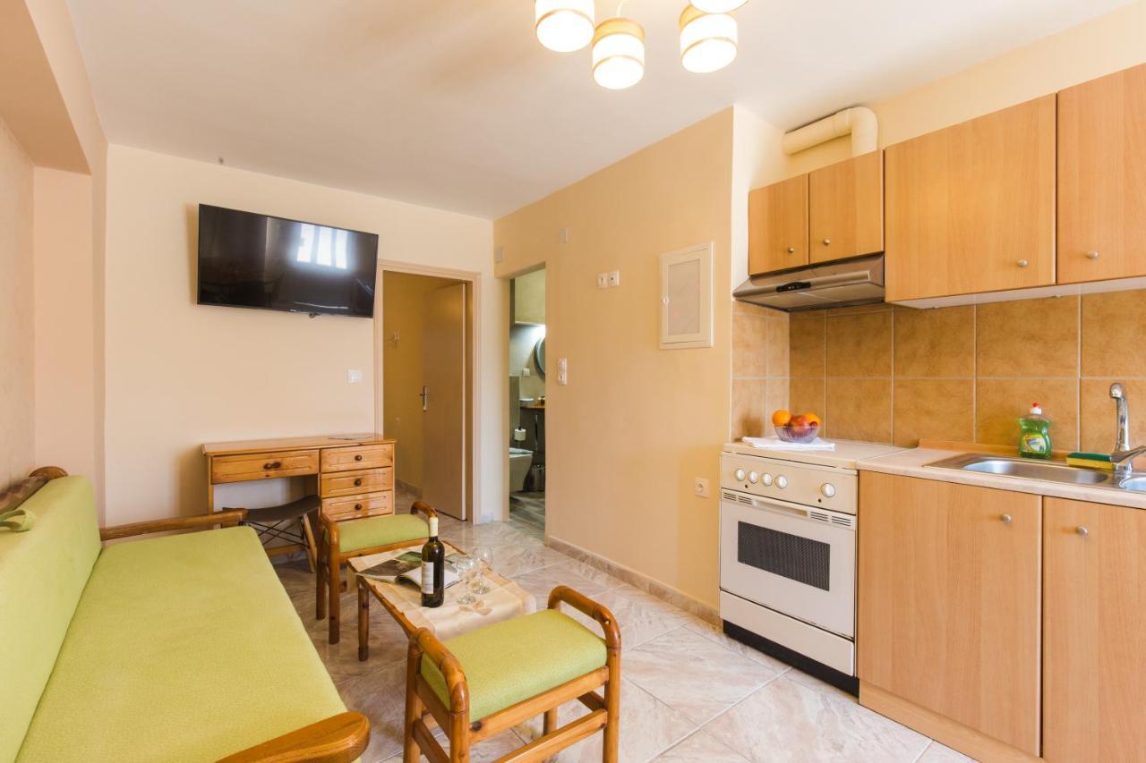 Limonero New City Apartment 1 With Private Parking Lefkáda 외부 사진